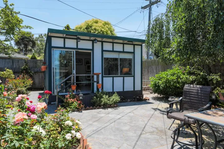 443 Dwight Road, Burlingame, California 94010
