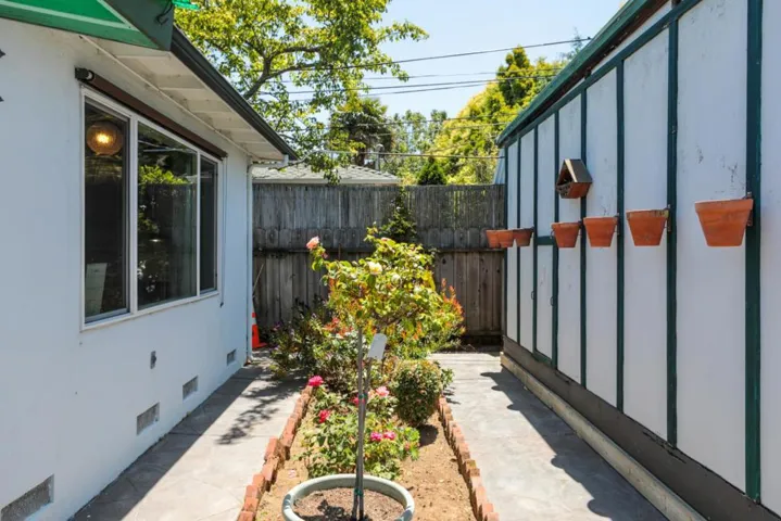 443 Dwight Road, Burlingame, California 94010