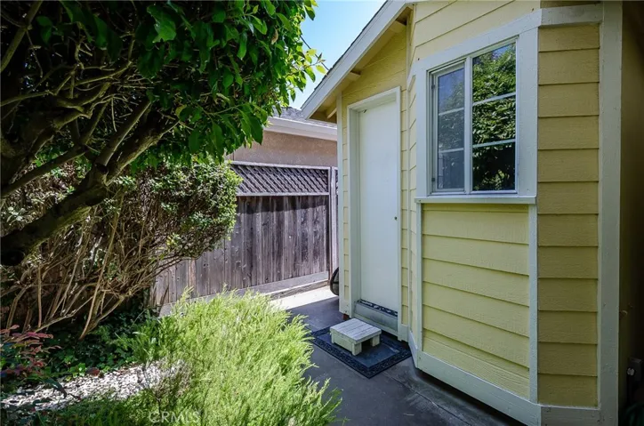 256 Santa Fe Avenue, Pismo Beach, California 93449