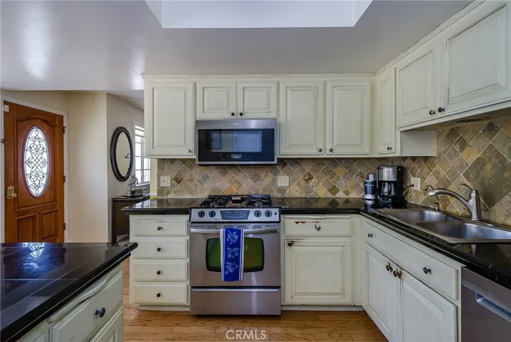 256 Santa Fe Avenue, Pismo Beach, California 93449
