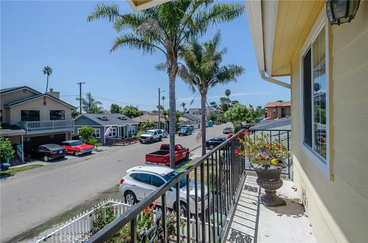 256 Santa Fe Avenue, Pismo Beach, California 93449