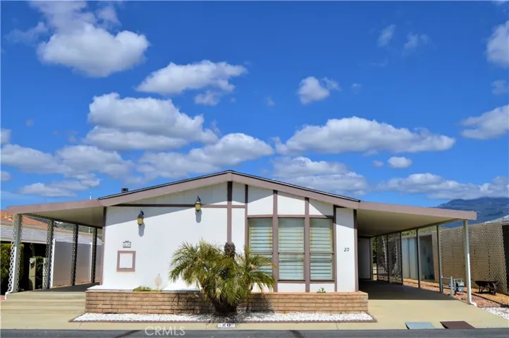 24600 Mountain Avenue 20, Hemet, California 92544