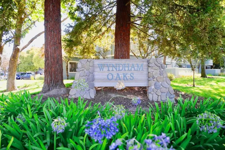 1563 Four Oaks Circle, San Jose, California 95131