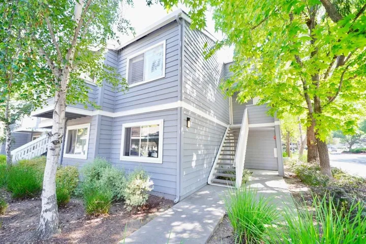 1563 Four Oaks Circle, San Jose, California 95131