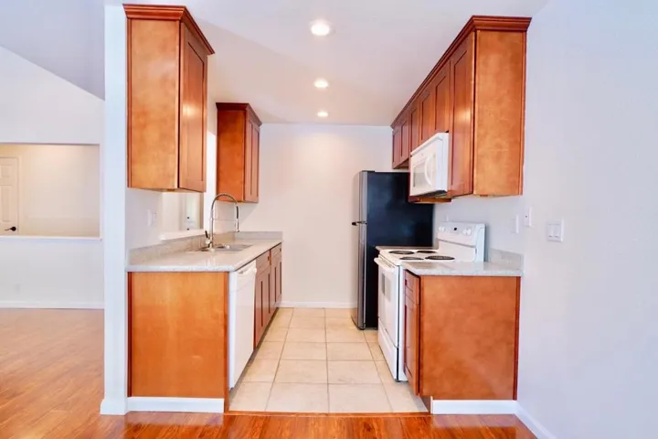 1563 Four Oaks Circle, San Jose, California 95131