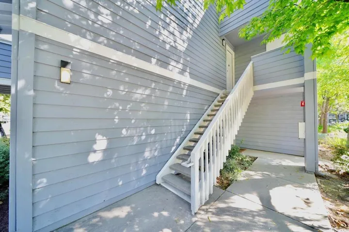1563 Four Oaks Circle, San Jose, California 95131