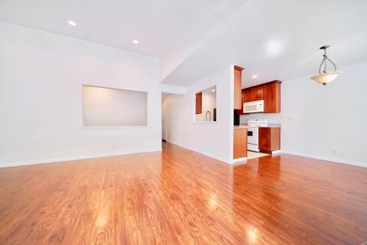 1563 Four Oaks Circle, San Jose, California 95131