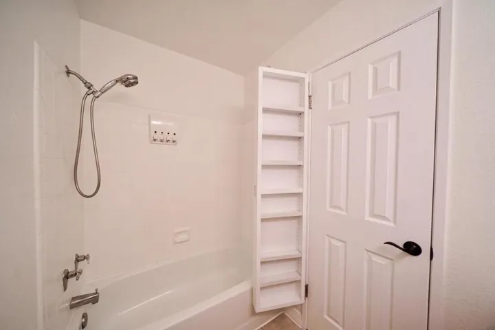 1563 Four Oaks Circle, San Jose, California 95131