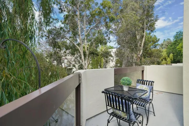 544 Shorebird Circle 25201, Redwood City, California 94065