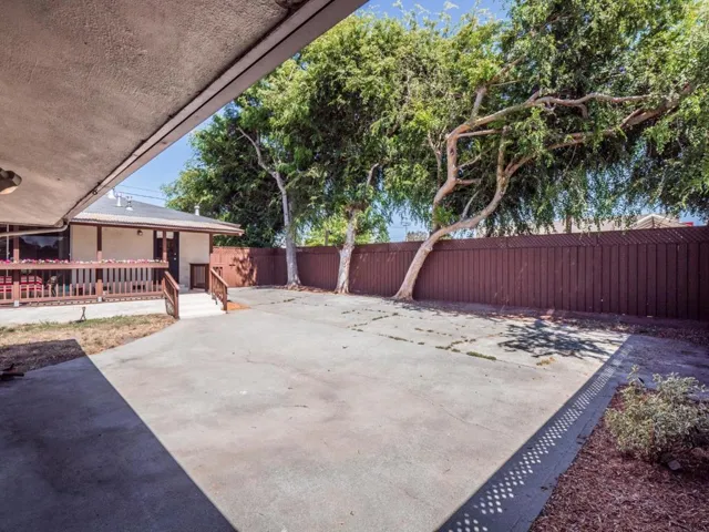 104 Eastgate Avenue, Santa Cruz, California 95062