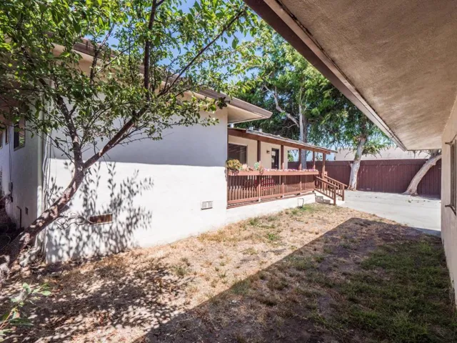 104 Eastgate Avenue, Santa Cruz, California 95062