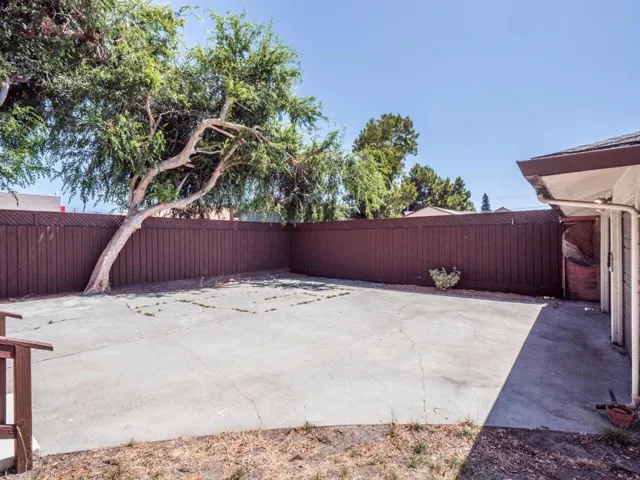 104 Eastgate Avenue, Santa Cruz, California 95062
