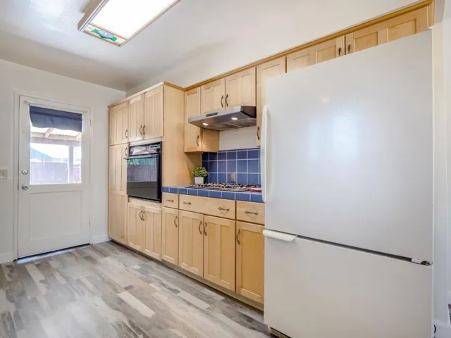 104 Eastgate Avenue, Santa Cruz, California 95062