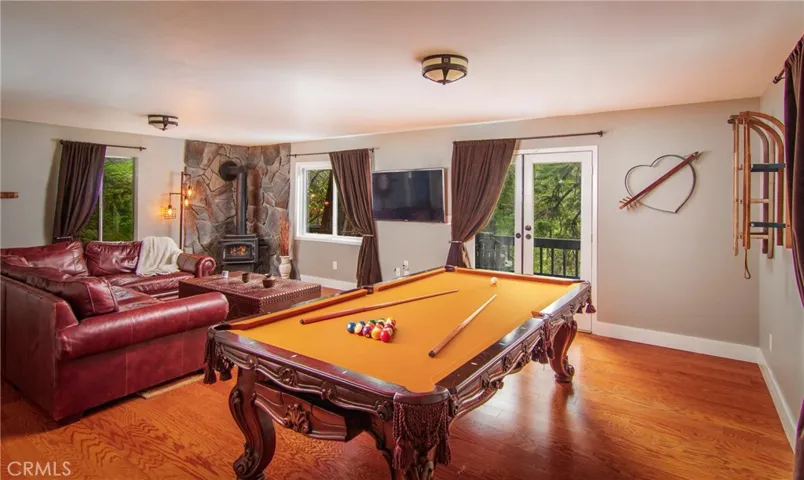 555 Dover Court, Lake Arrowhead, California 92352