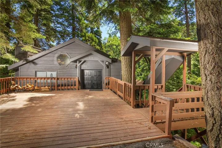555 Dover Court, Lake Arrowhead, California 92352