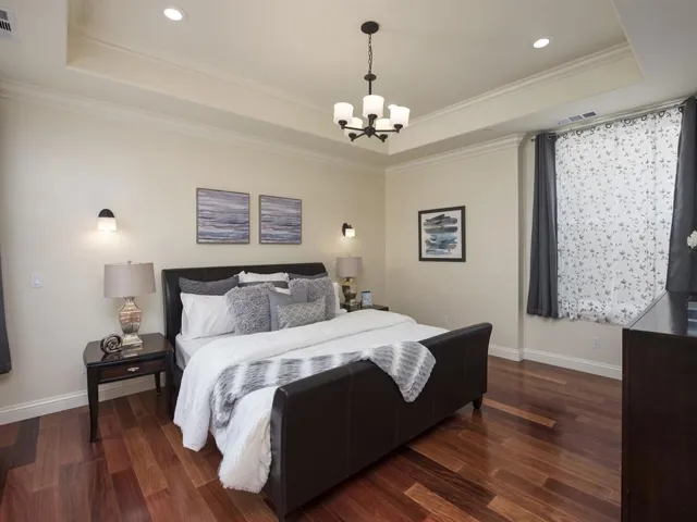 18844 Dundee Avenue, Saratoga, California 95070