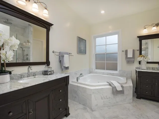 18844 Dundee Avenue, Saratoga, California 95070