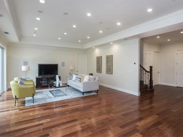 18844 Dundee Avenue, Saratoga, California 95070
