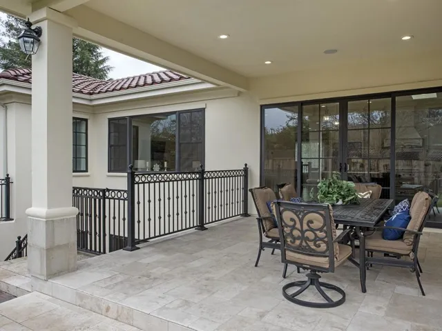 18844 Dundee Avenue, Saratoga, California 95070