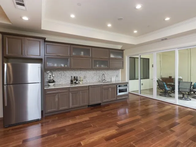 18844 Dundee Avenue, Saratoga, California 95070