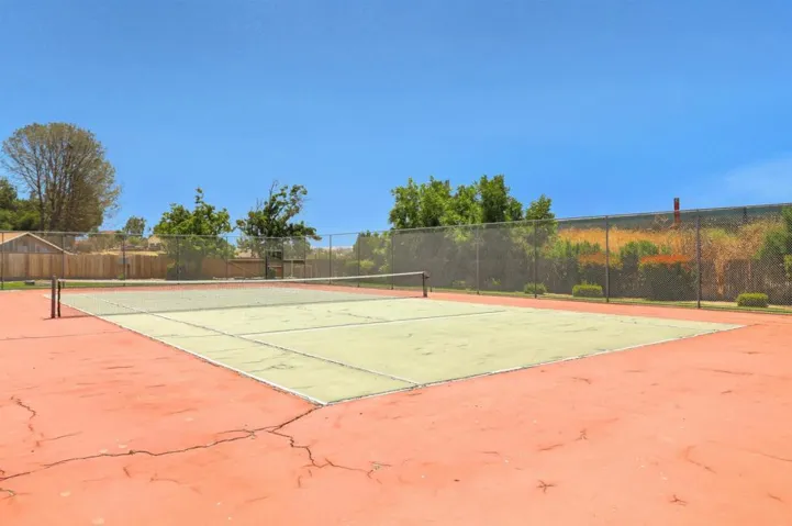 801 Nash Road C2, Hollister, California 95023