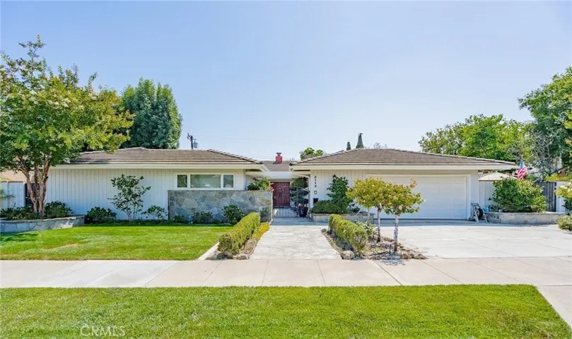 3112 E Gainsborough Road, Orange, California 92869