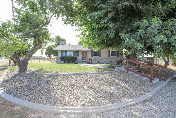 9945 E Childs Avenue, Planada, California 95365
