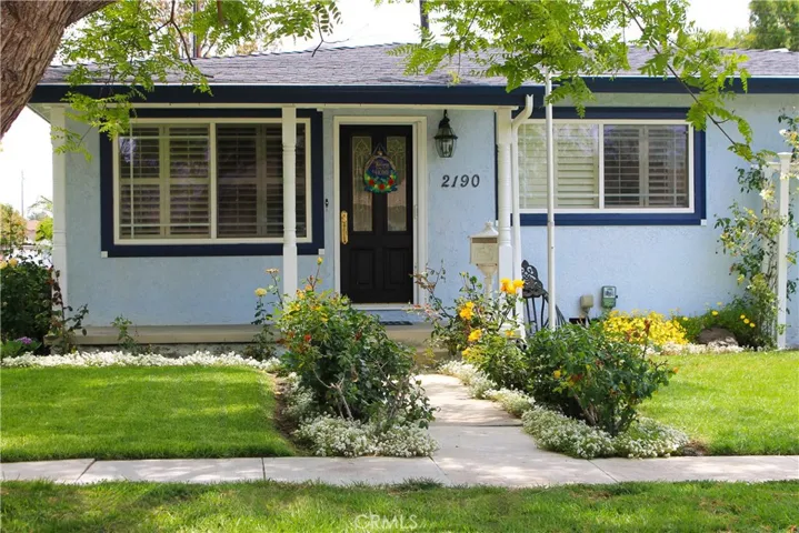 2190 Snowden Avenue, Long Beach, California 90815