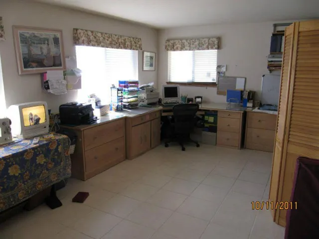 377 Waugh Avenue, Santa Cruz, California 95065