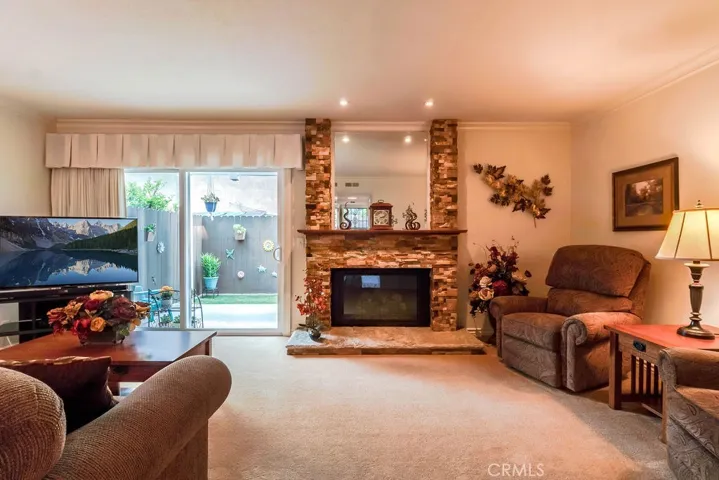 17613 Windward, Bellflower, California 90706