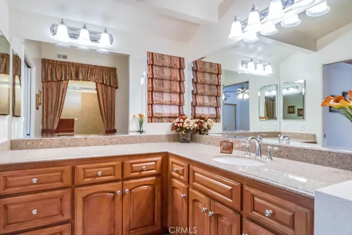 17613 Windward, Bellflower, California 90706