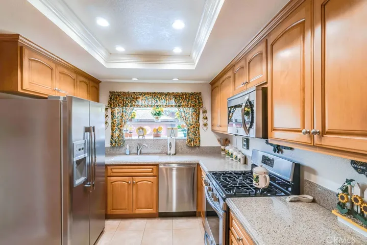 17613 Windward, Bellflower, California 90706