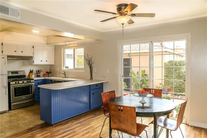 Kitchen area