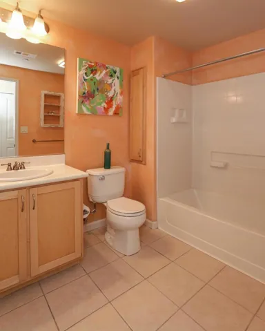 20500 Town Center Lane 293, Cupertino, California 95014