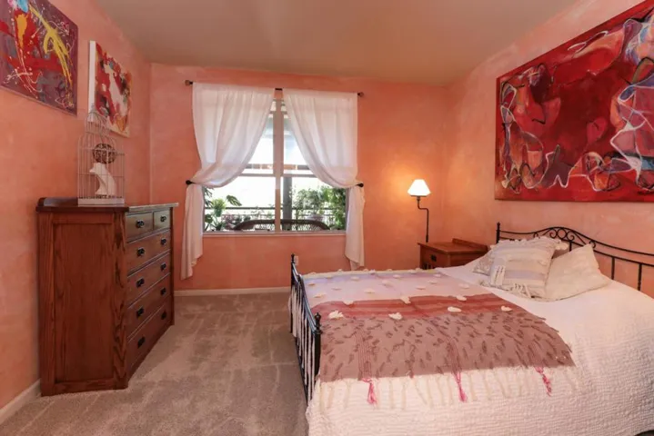 20500 Town Center Lane 293, Cupertino, California 95014