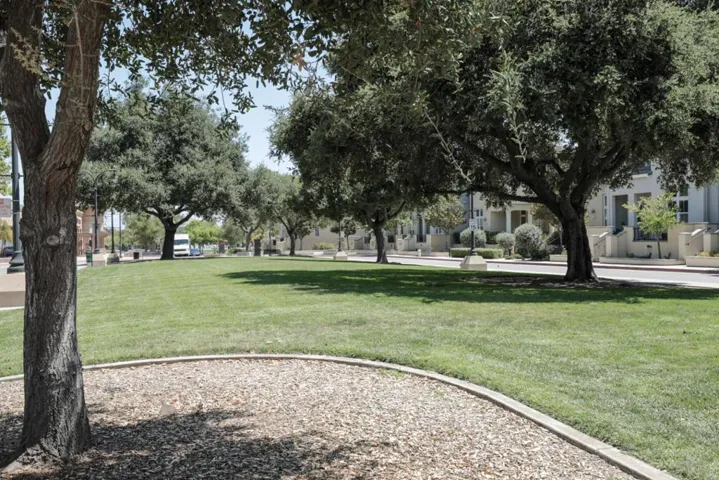 20500 Town Center Lane 293, Cupertino, California 95014