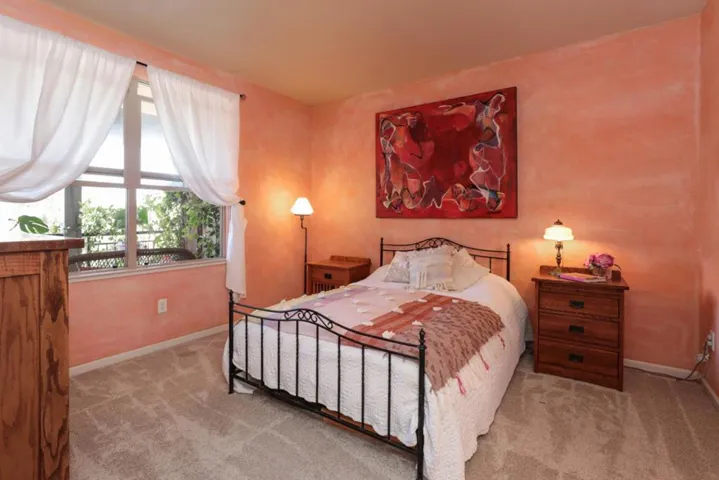 20500 Town Center Lane 293, Cupertino, California 95014