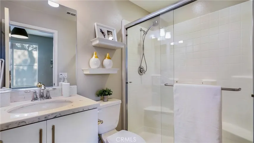 11808 E Solana Place, Cerritos, California 90703