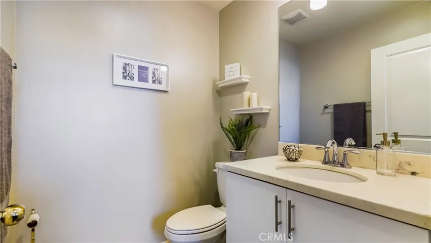 11808 E Solana Place, Cerritos, California 90703