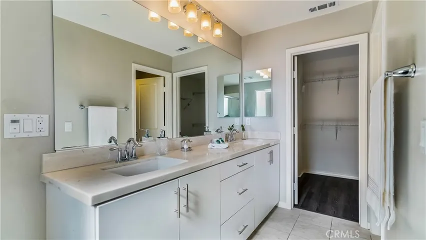 11808 E Solana Place, Cerritos, California 90703
