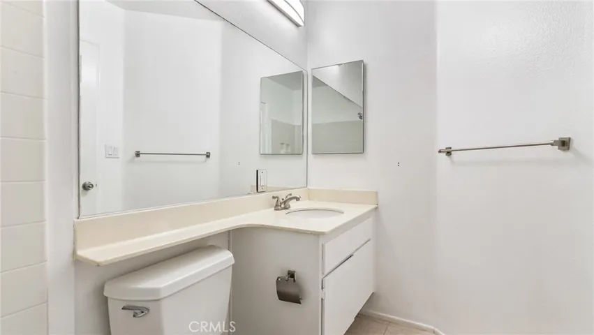 12812 Sycamore Village Drive, Norwalk, California 90650