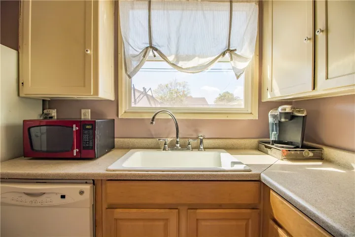4751 Hayter Avenue, Lakewood, California 90712