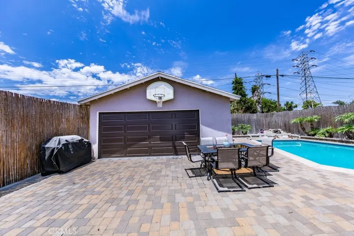 21303 Longworth Avenue, Lakewood, California 90715