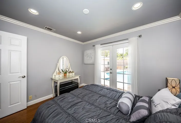 21303 Longworth Avenue, Lakewood, California 90715