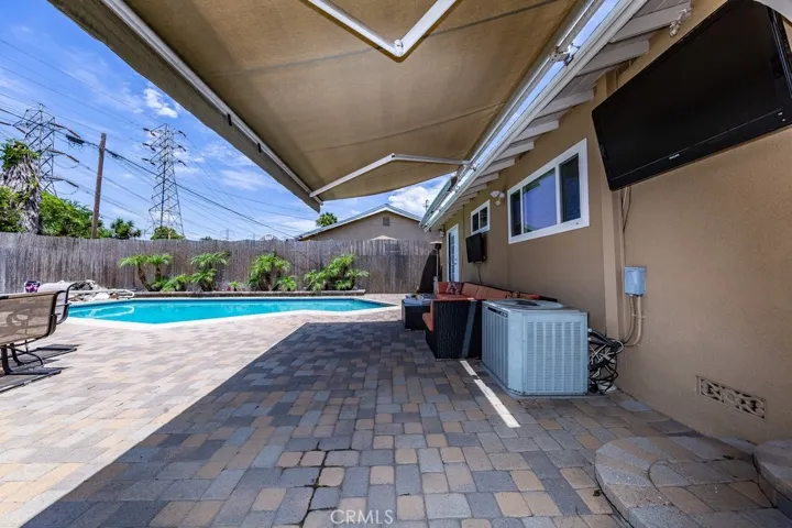 21303 Longworth Avenue, Lakewood, California 90715