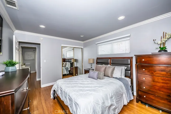 21303 Longworth Avenue, Lakewood, California 90715