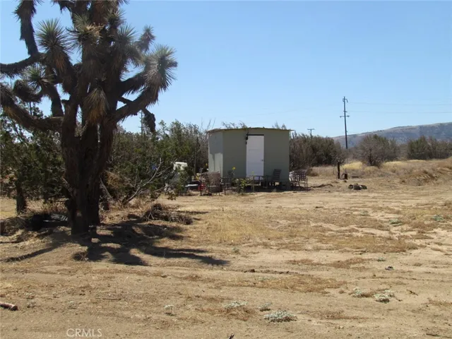 21241 West Ave. D, Lancaster, California 93536