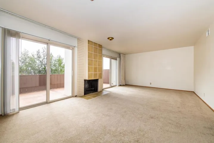 118 Oxford Lane, San Bruno, California 94066