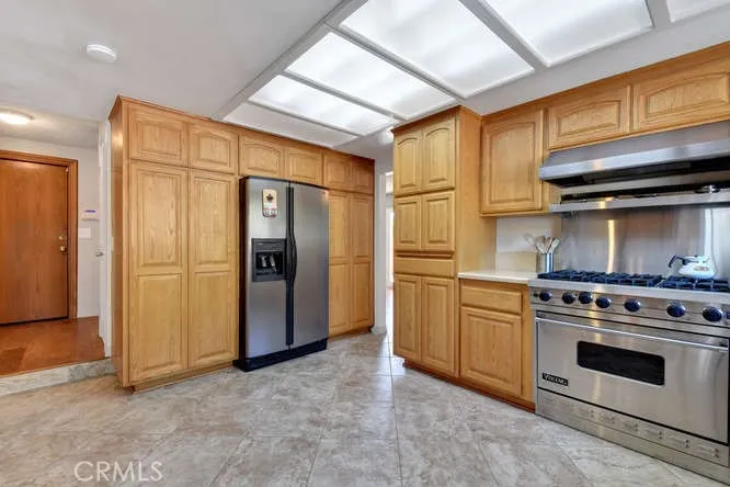 9721 Rome Street, Cypress, California 90630