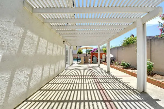 9721 Rome Street, Cypress, California 90630